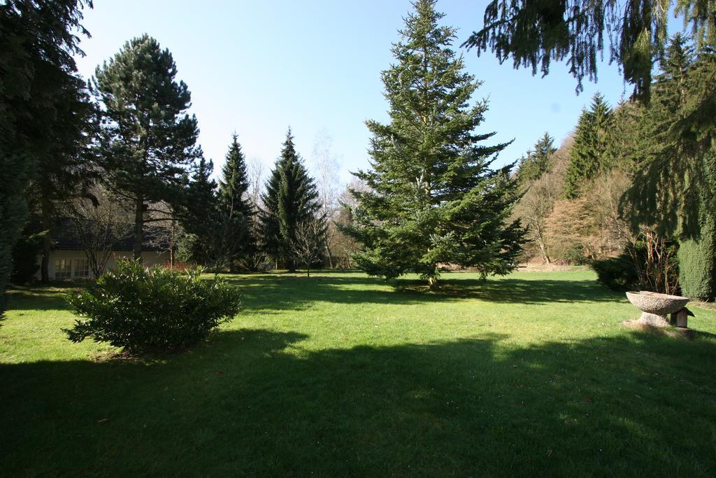 Park Hotel Am Schloss Ettringen  Kültér fotó