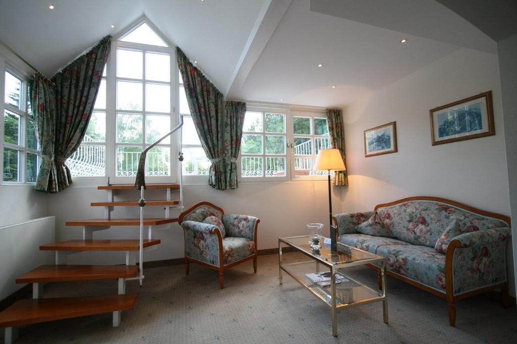 Park Hotel Am Schloss Ettringen  Szoba fotó